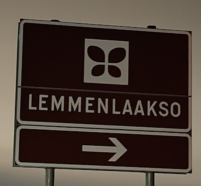 Liikennemerkki Lemmenlaakso